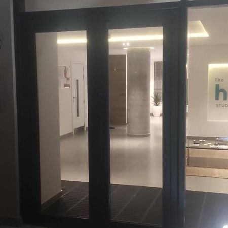 The Hub Daire Cebelitarık Dış mekan fotoğraf